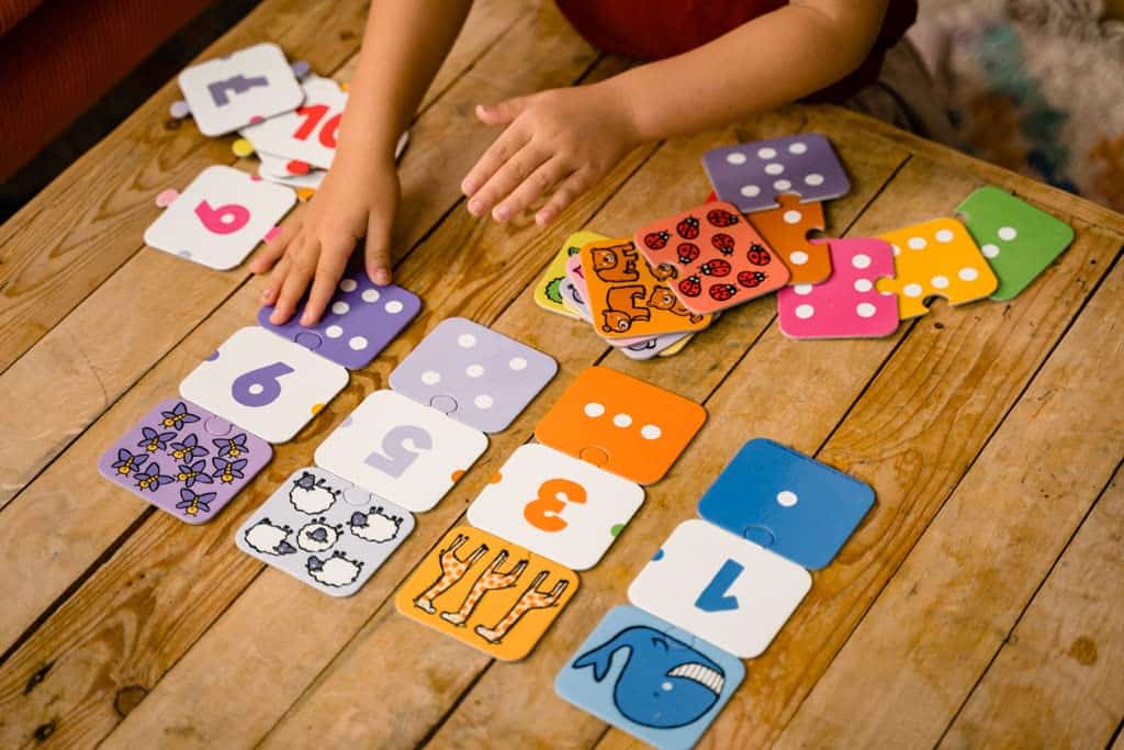 Coffret éducatif Nathan La Petite Ecole Les Chiffres pour apprendre à compter – Image 3