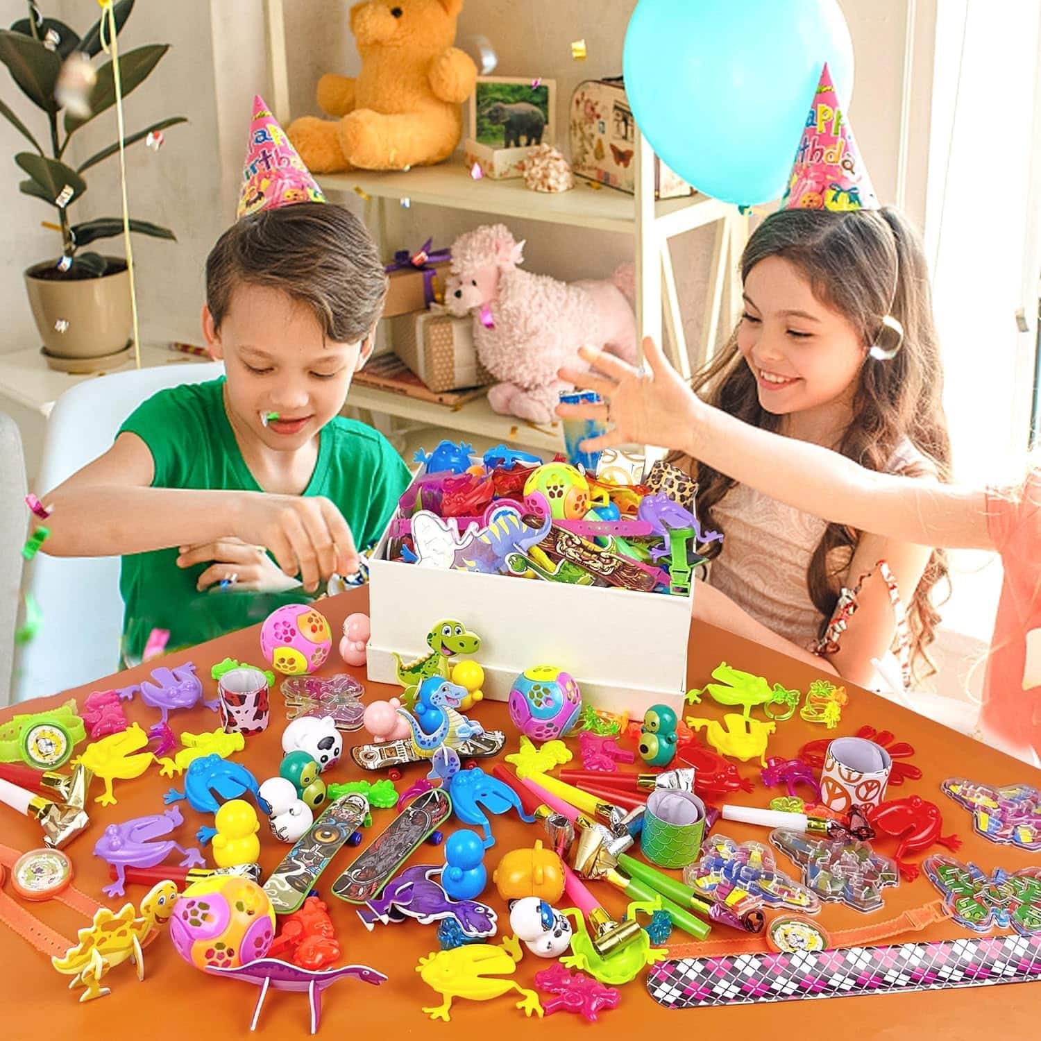 Coffret Cadeau EnfantCado 122 Pièces Assortiment Jouets Gadgets – Image 3